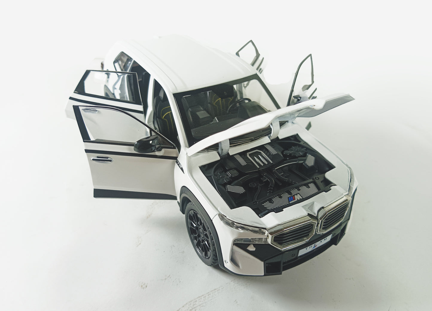 Diecast Scale 1:24 Model BMW X Series