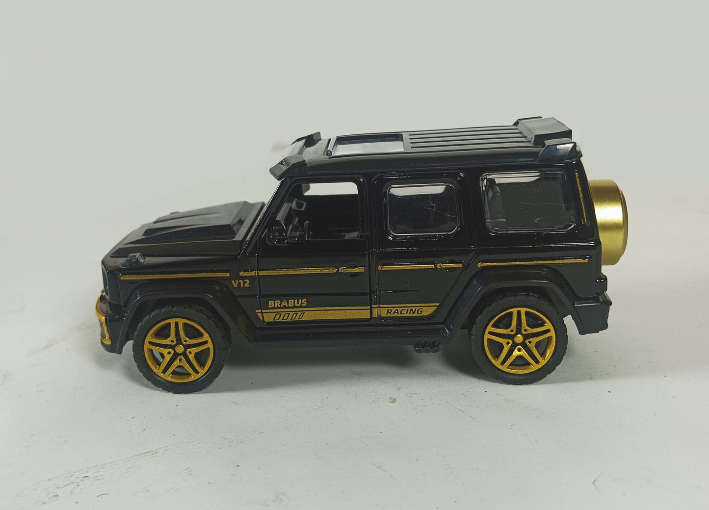 Diecast Metal Black Jeep Route 66 Model Car