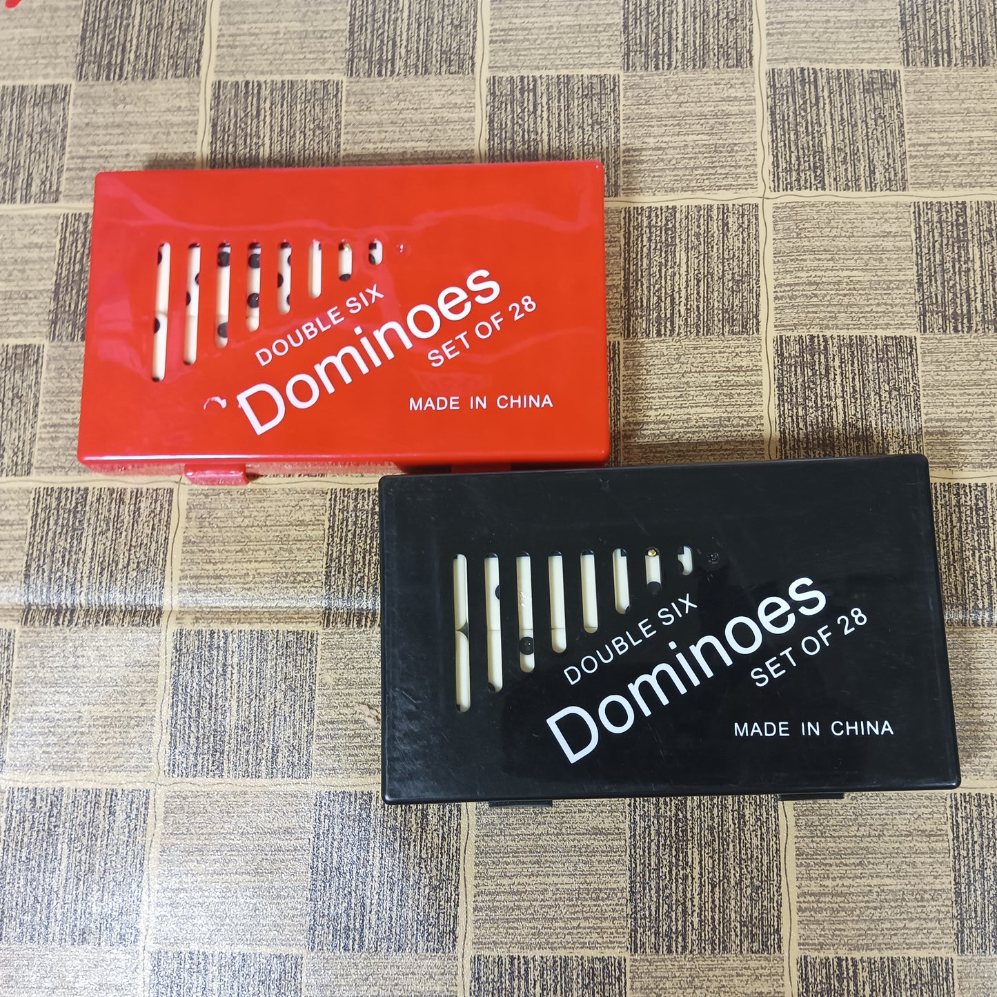 Premium Double Six Dominoes Set – 28 High-Quality Domino Tiles for Classic Fun!