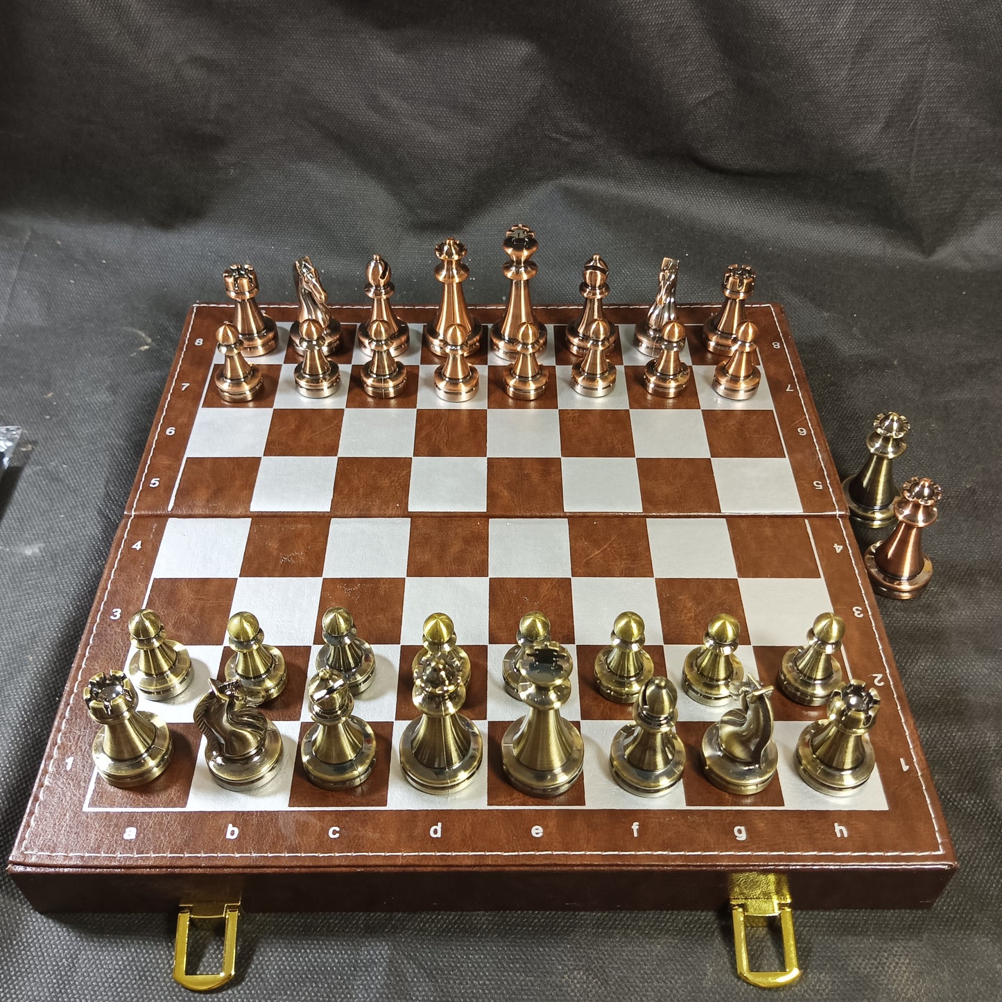 ♟️ Premium Metallic, megnatic Chess Set