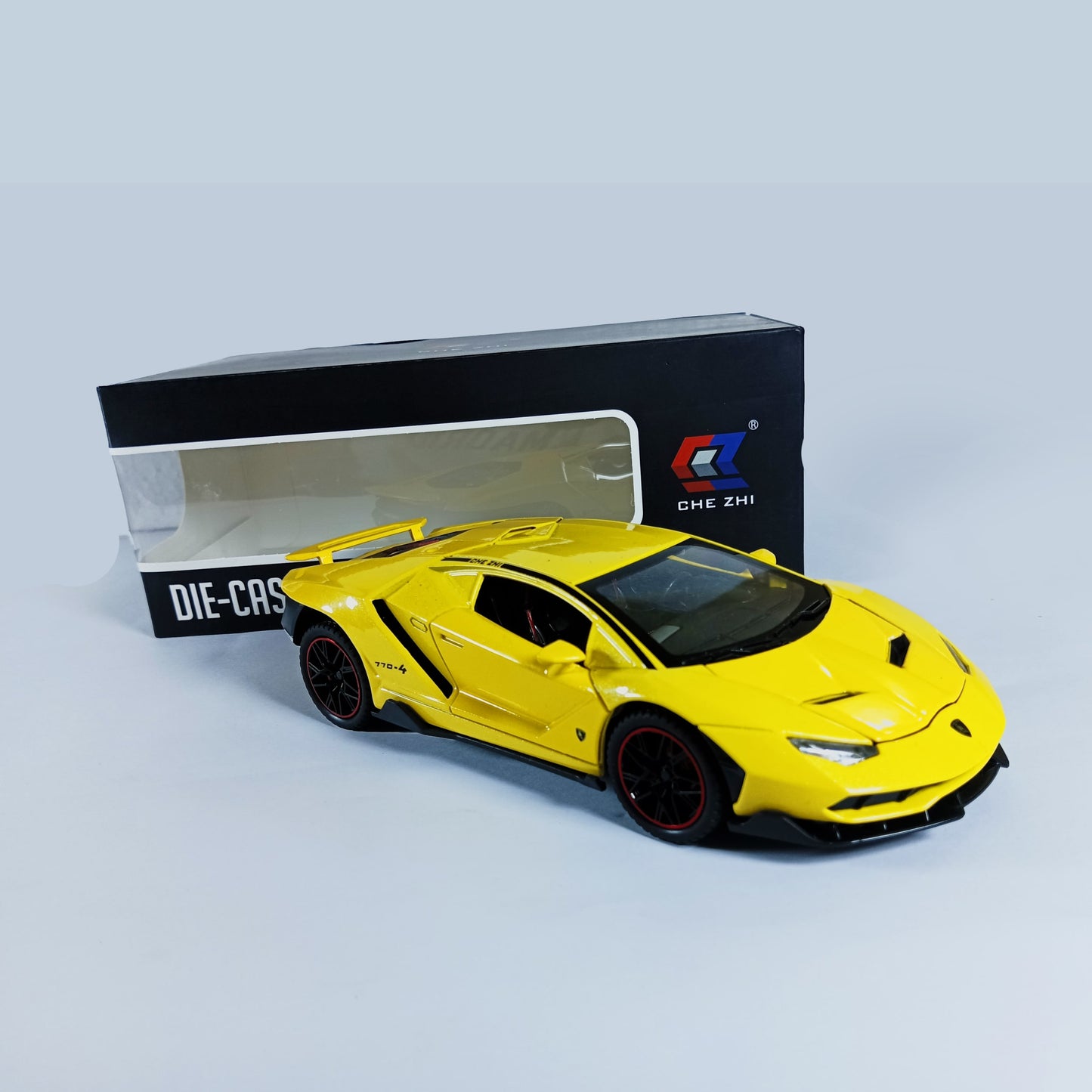 Che Zhi Die-Cast Lamborghini Model Car (1:24 Scale) with smoke