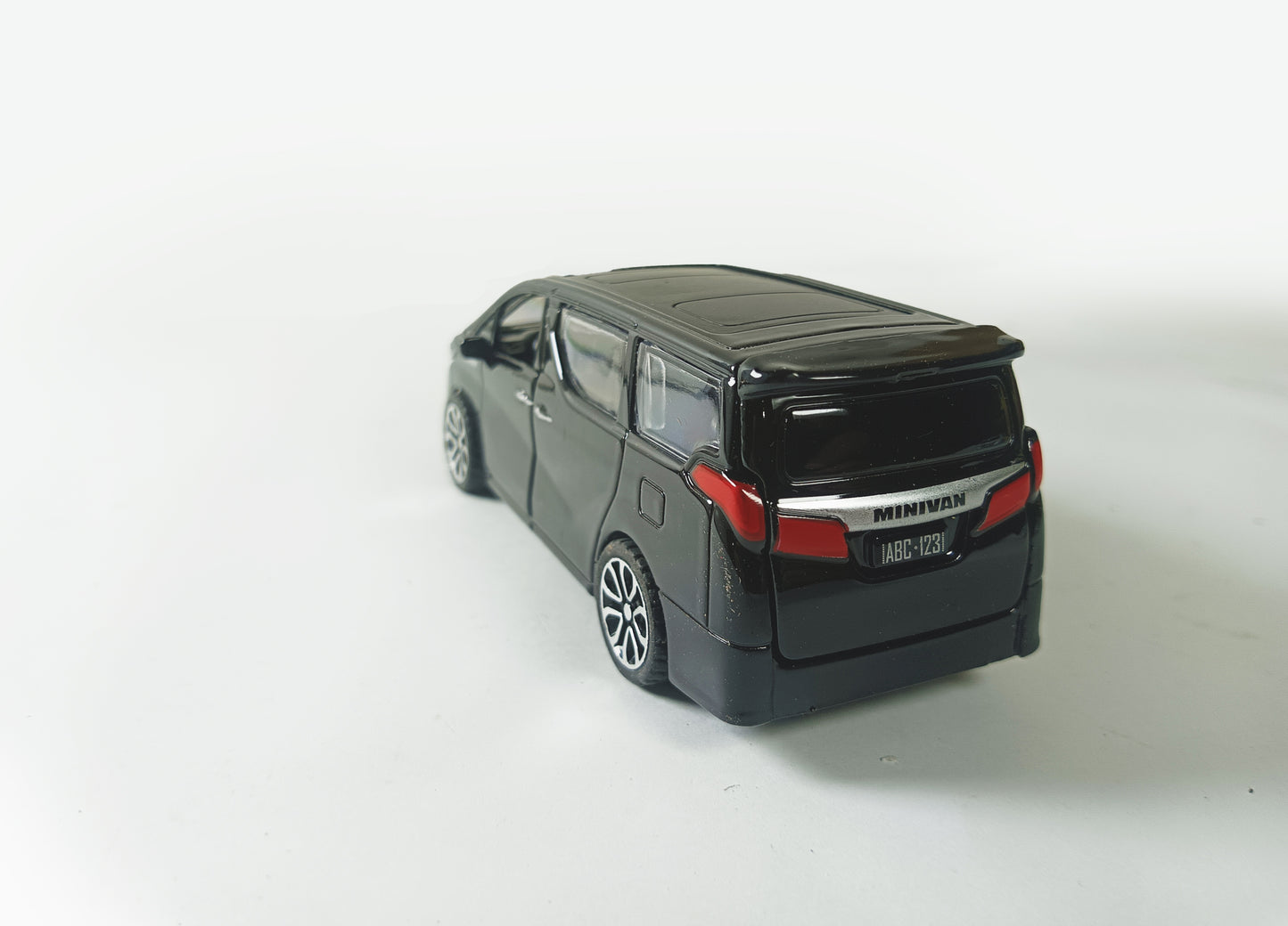 Die-Cast Mini-van Model Set