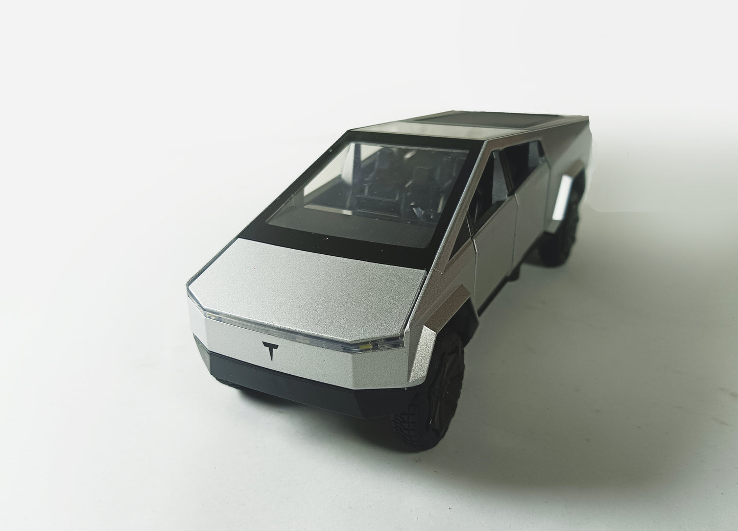 Tesla Cybertruck Mini Die-Cast Model Scale: 1:32