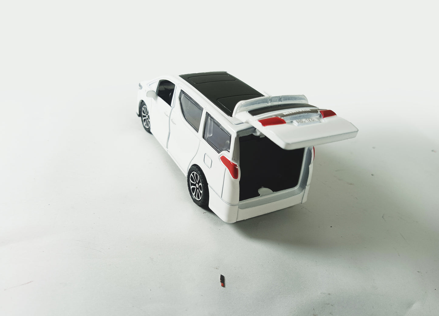 Die-Cast Mini-van Model Set
